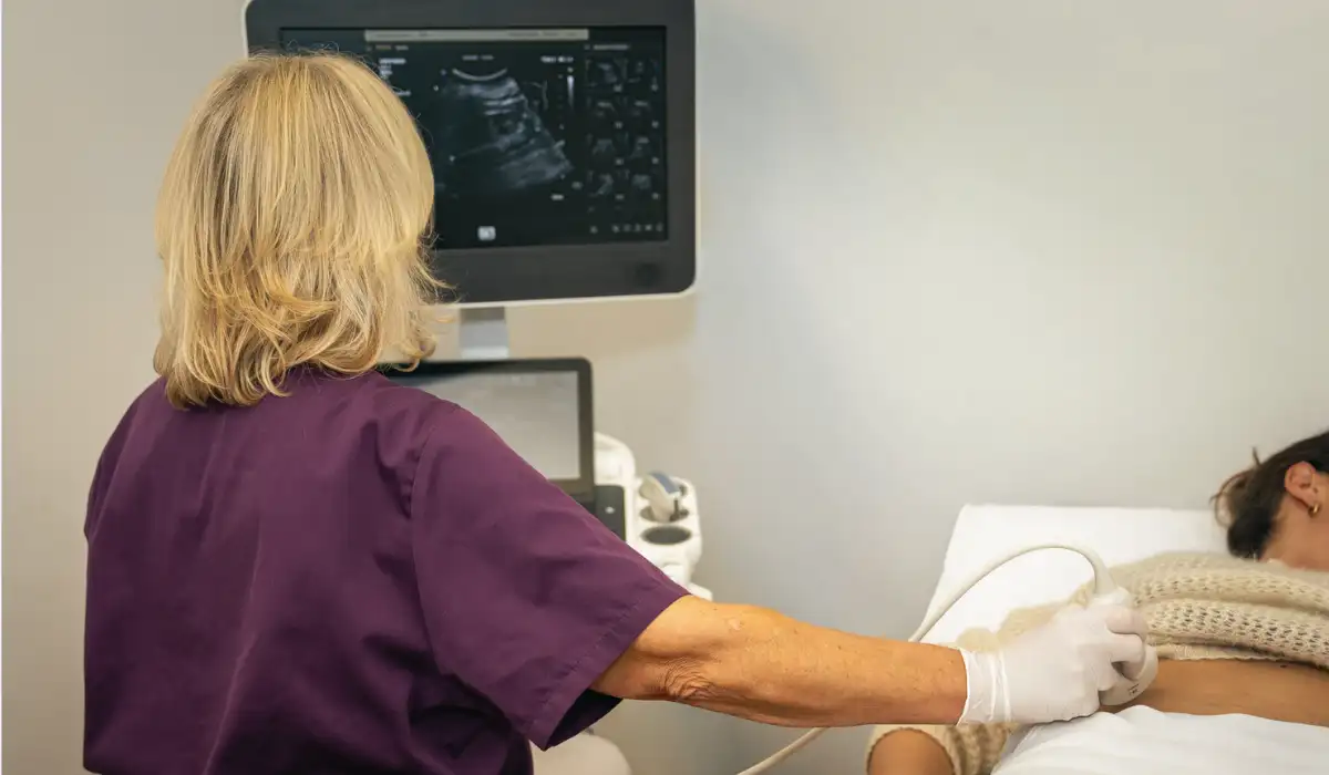 Apotheken- und gastroenterologische Leistungen